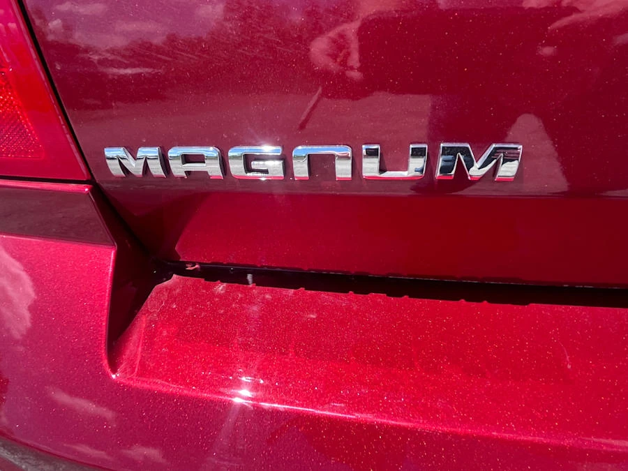 2005 Dodge Magnum 2nd Gen Wagon - Image 6 of 19