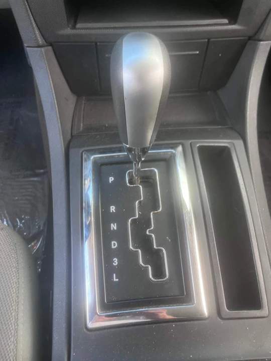 2005 Dodge Magnum 2nd Gen Wagon - Image 18 of 19