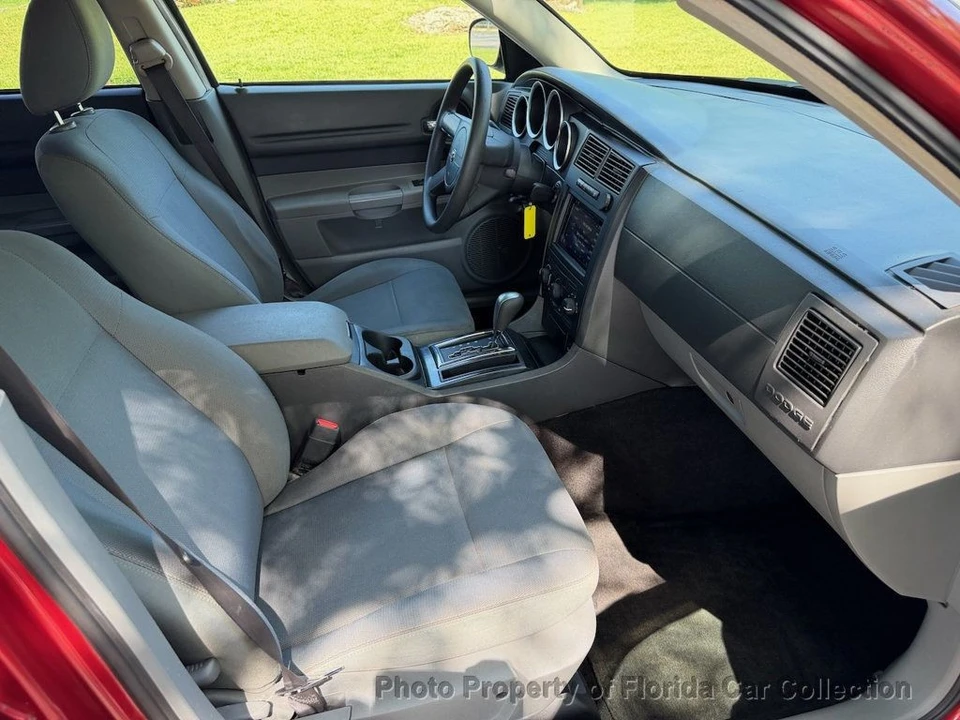 2005 Dodge Magnum 2nd Gen Wagon - Image 12 of 12