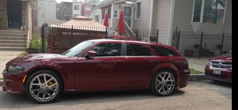 2005 Dodge Magnum 2nd Gen Wagon - Image 8 of 9