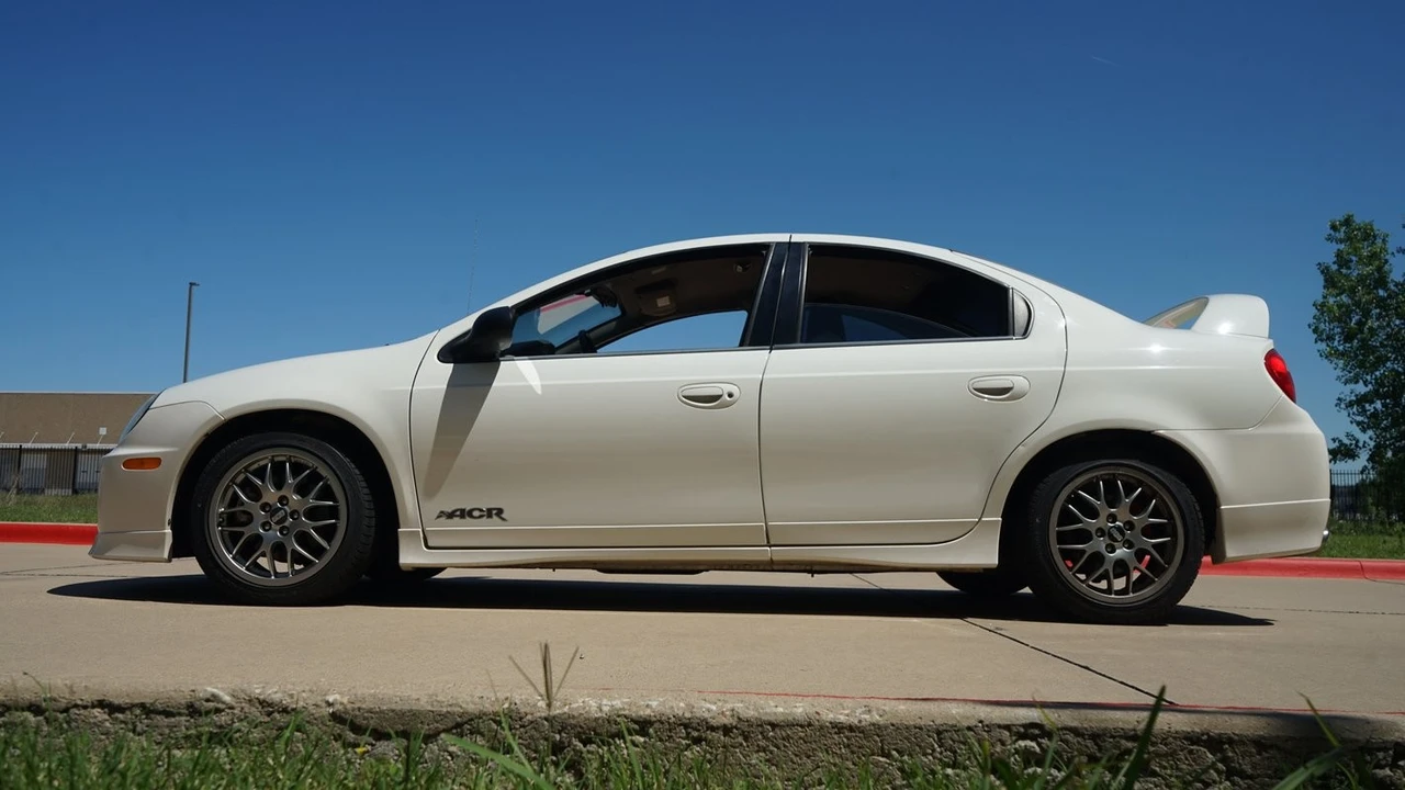 2005 Dodge Neon SRT-4 - Image 9 of 12