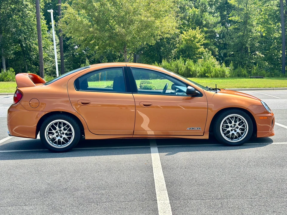 2005 Dodge Neon SRT-4 - Image 4 of 31