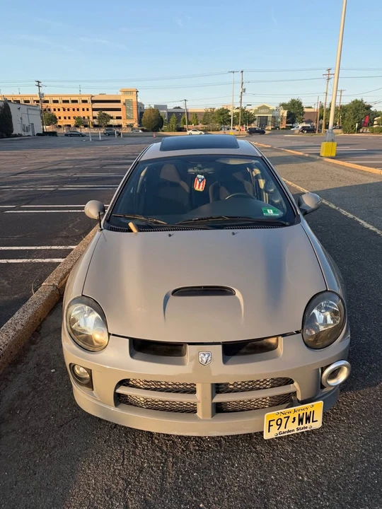 2005 Dodge Neon SRT-4 - Image 2 of 5