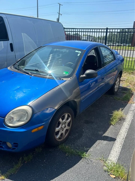 2005 Dodge Neon - Image 6 of 11