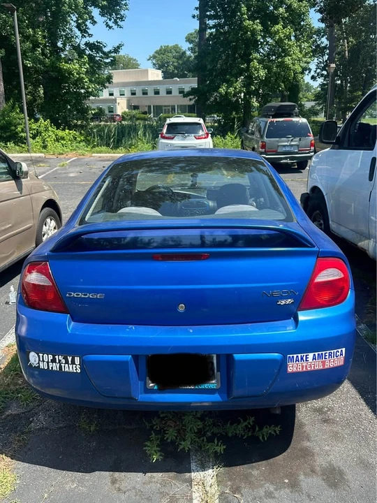 2005 Dodge Neon - Image 3 of 11