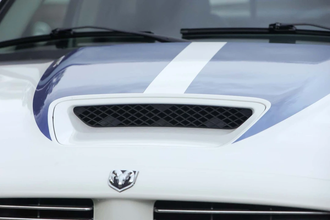 2005 Dodge Ram SRT-10 3rd Gen - Image 16 of 31