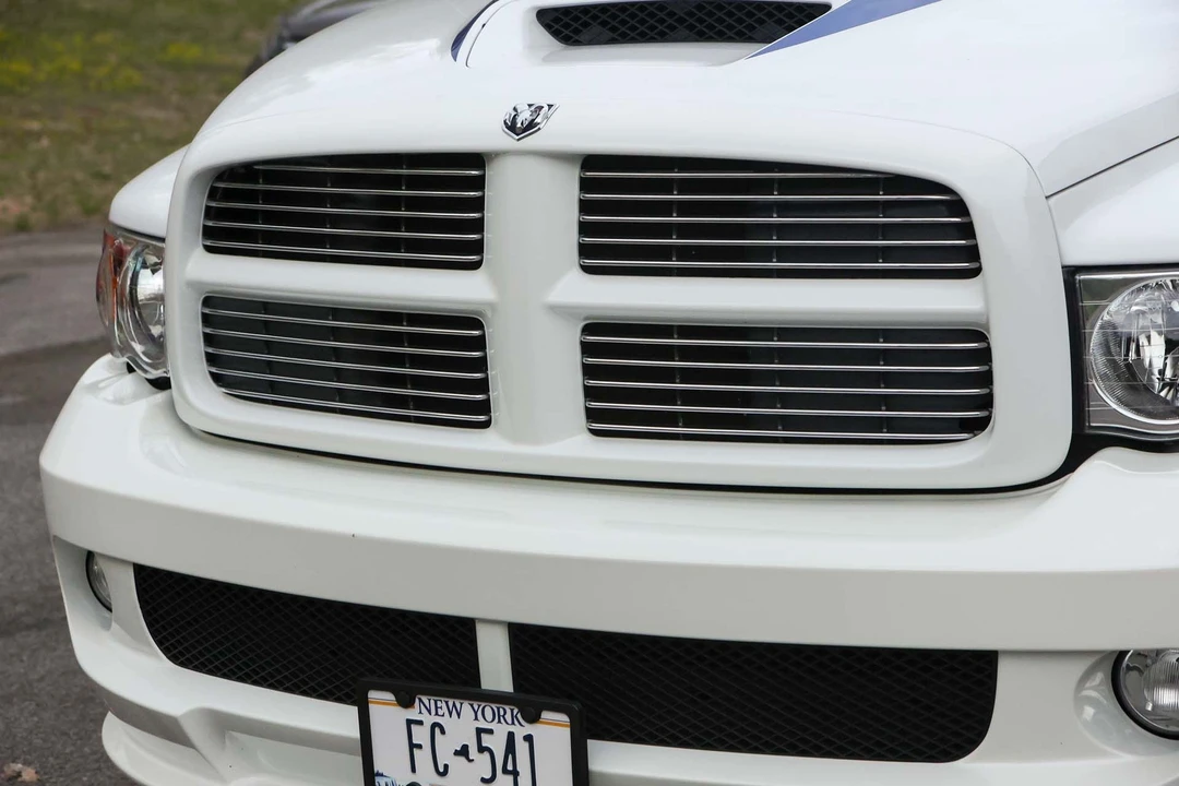 2005 Dodge Ram SRT-10 3rd Gen - Image 12 of 31