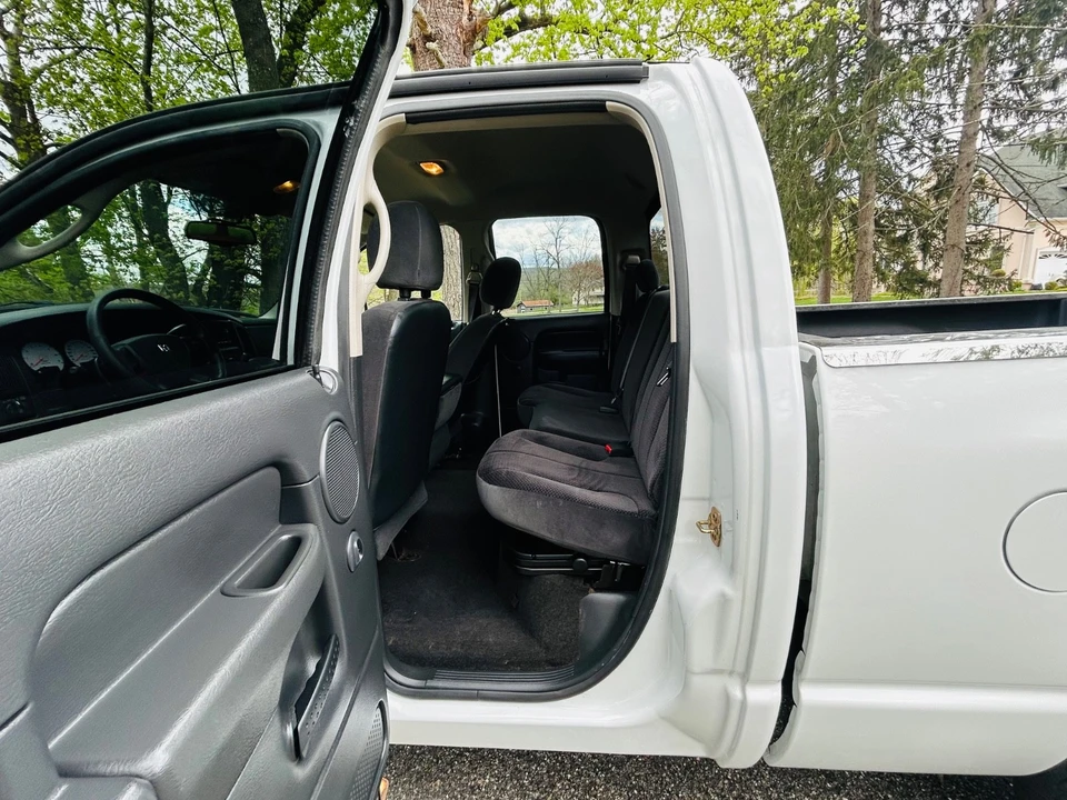 2005 Dodge Ram 3rd Gen - Image 29 of 31