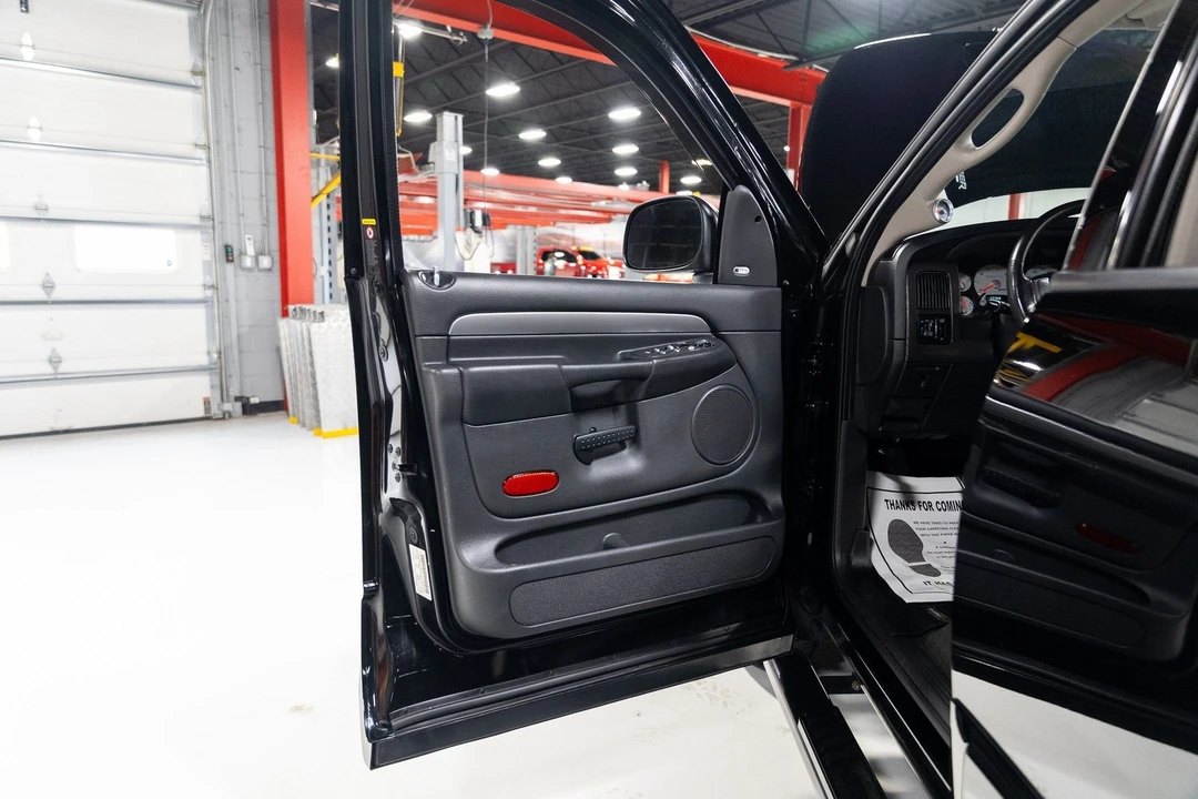 2005 Dodge Ram 3rd Gen - Image 25 of 31