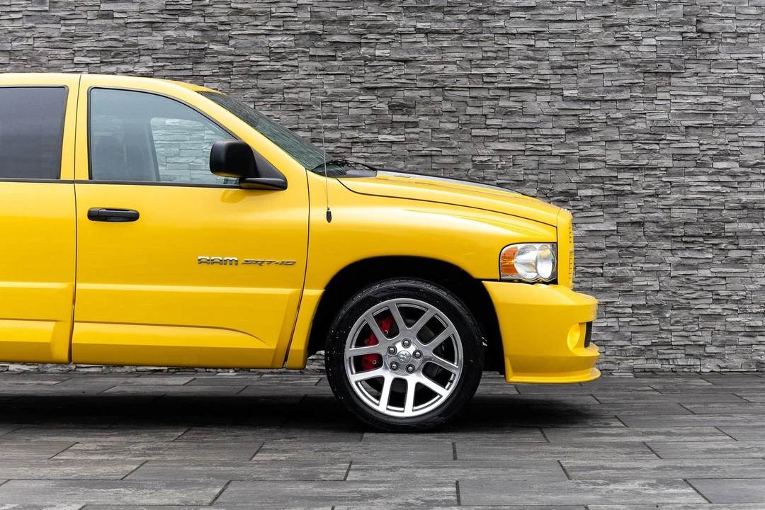 2005 Dodge Ram SRT-10 3rd Gen - Image 18 of 21
