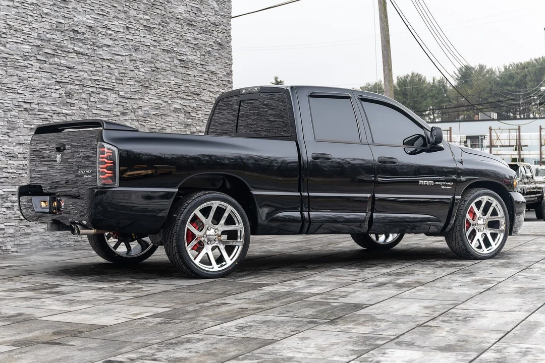 2005 Dodge Ram SRT-10 3rd Gen - Image 16 of 21