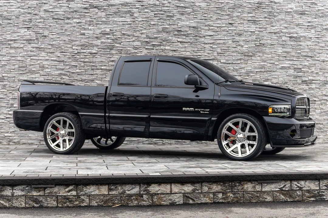 2005 Dodge Ram SRT-10 3rd Gen - Image 12 of 21