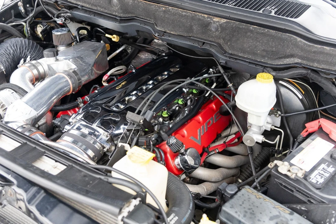 2005 Dodge Ram SRT-10 3rd Gen - Image 19 of 21