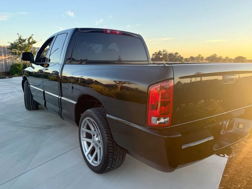 2005 Dodge Ram SRT-10 3rd Gen - Image 8 of 17