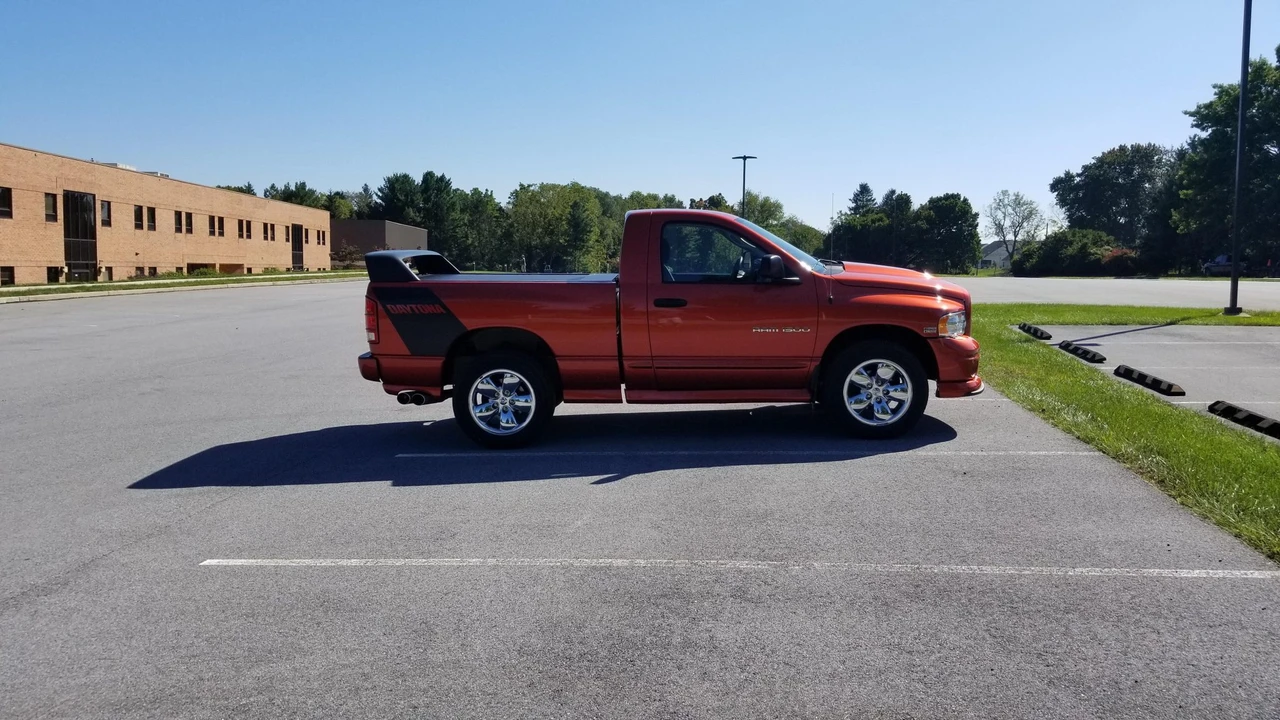 2005 Dodge Ram 3rd Gen - Image 18 of 31