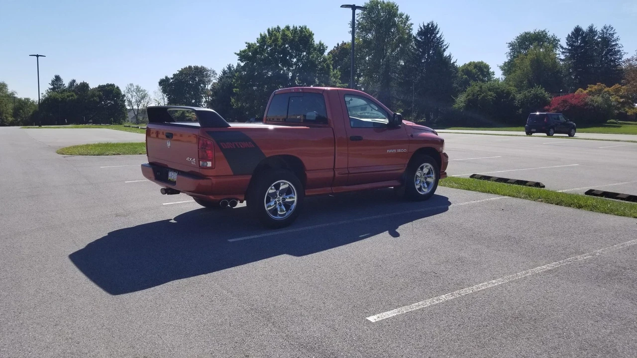 2005 Dodge Ram 3rd Gen - Image 19 of 31