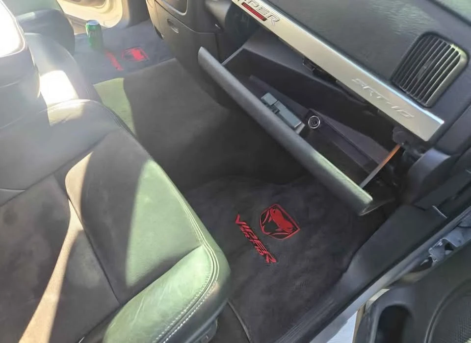 2005 Dodge Ram SRT-10 3rd Gen - Image 11 of 20