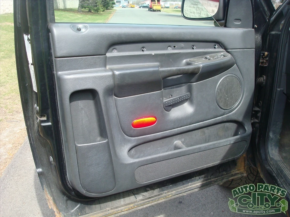 2005 Dodge Ram 3rd Gen - Image 15 of 20