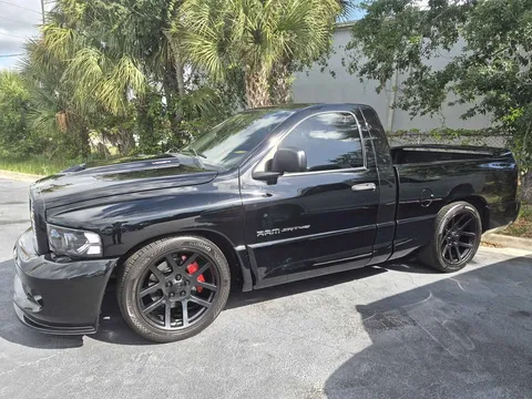 2005 Dodge Ram 1500 SRT-10