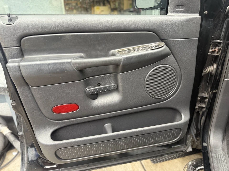 2005 Dodge Ram 3rd Gen - Image 13 of 18