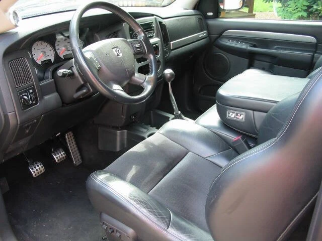 2005 Dodge Ram SRT-10 3rd Gen - Image 4 of 11