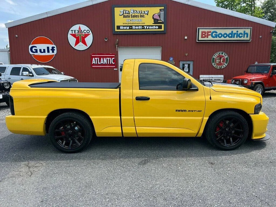 2005 Dodge Ram SRT-10 3rd Gen - Image 4 of 31