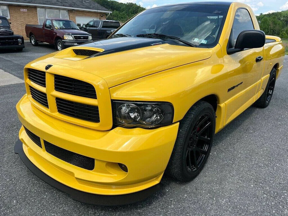 2005 Dodge Ram SRT-10 3rd Gen - Image 2 of 31
