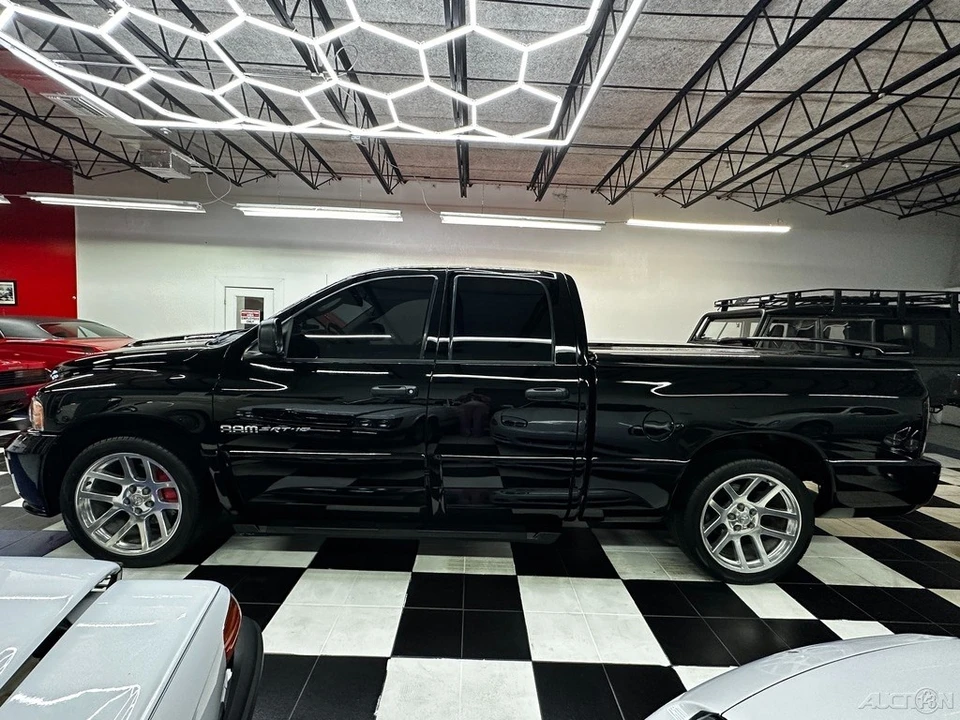 2005 Dodge Ram SRT-10 3rd Gen - Image 17 of 21