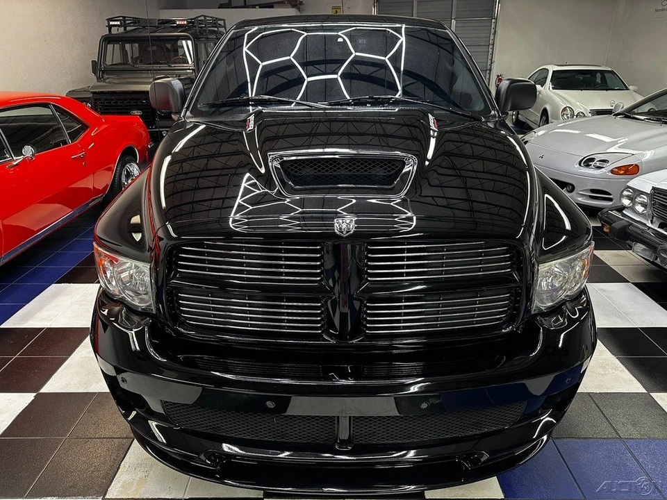 2005 Dodge Ram SRT-10 3rd Gen - Image 4 of 21