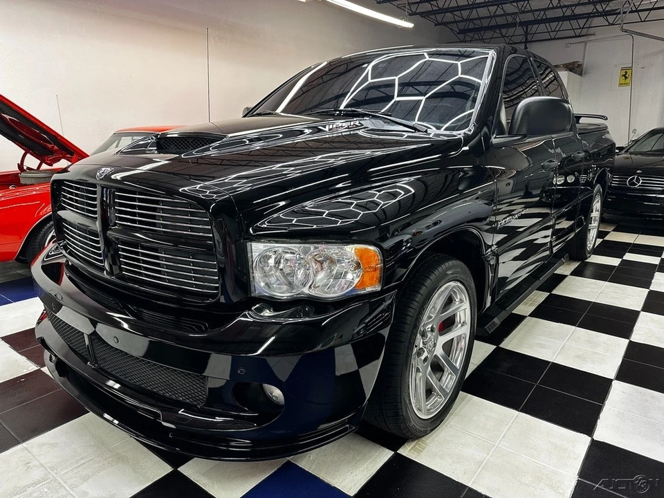 2005 Dodge Ram SRT-10 3rd Gen - Image 9 of 21