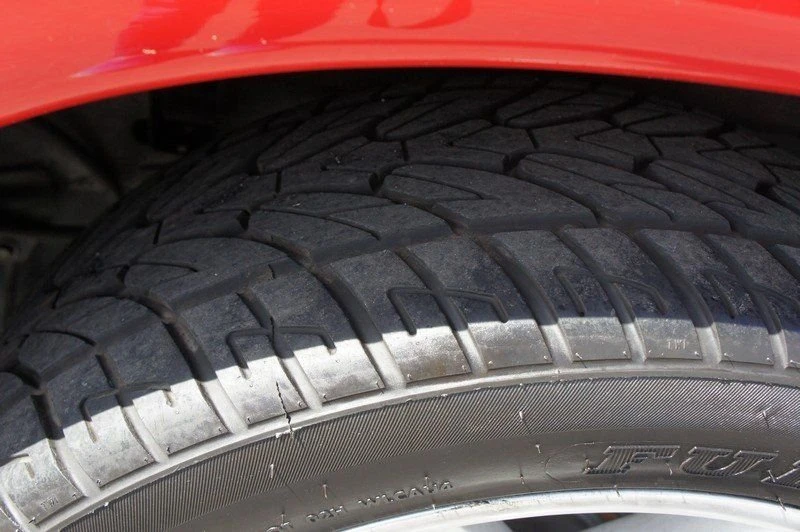 2005 Dodge Viper - Image 15 of 20