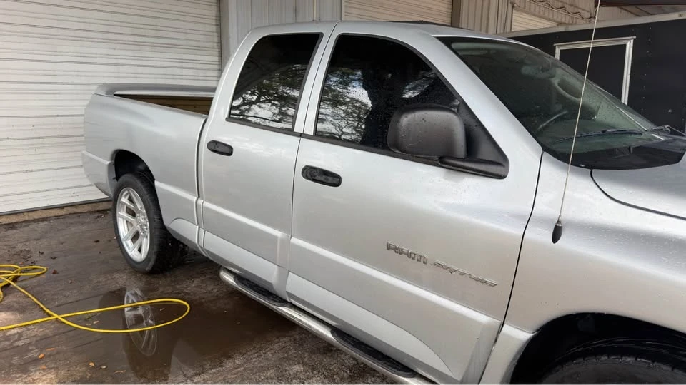 2005 Dodge Ram SRT-10 3rd Gen - Image 5 of 7