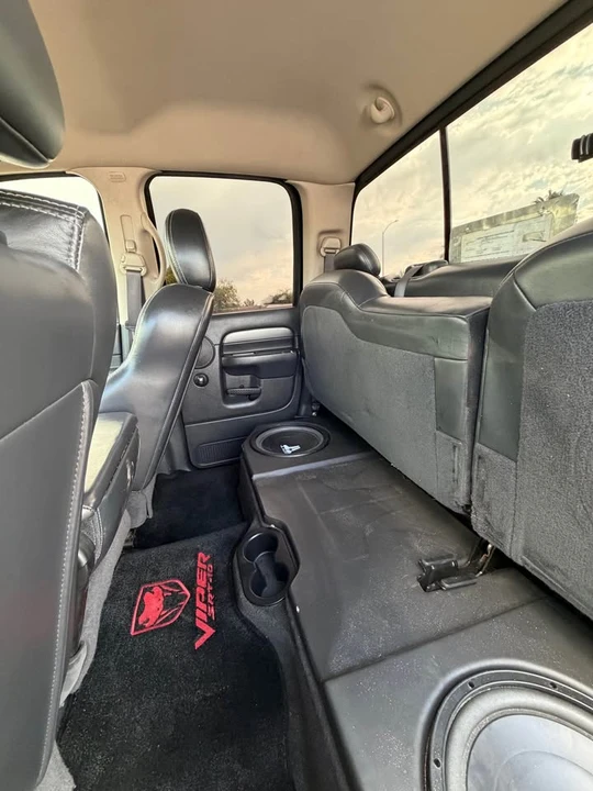2005 Dodge Ram SRT-10 3rd Gen - Image 17 of 20