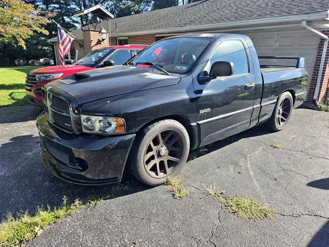 2005 Dodge Ram 1500 SRT-10 Pickup 2D 6 1/4 ft