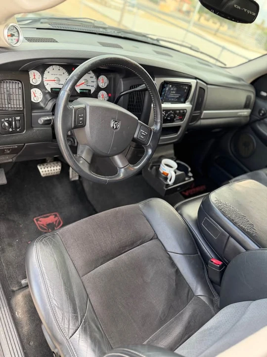 2005 Dodge Ram SRT-10 3rd Gen - Image 16 of 19
