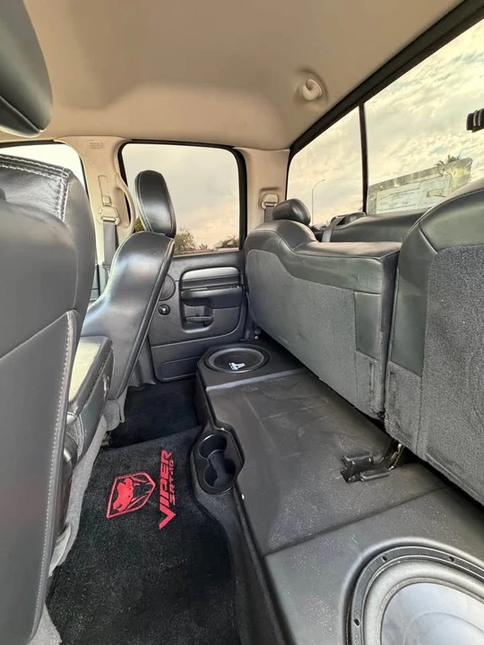2005 Dodge Ram SRT-10 3rd Gen - Image 10 of 19