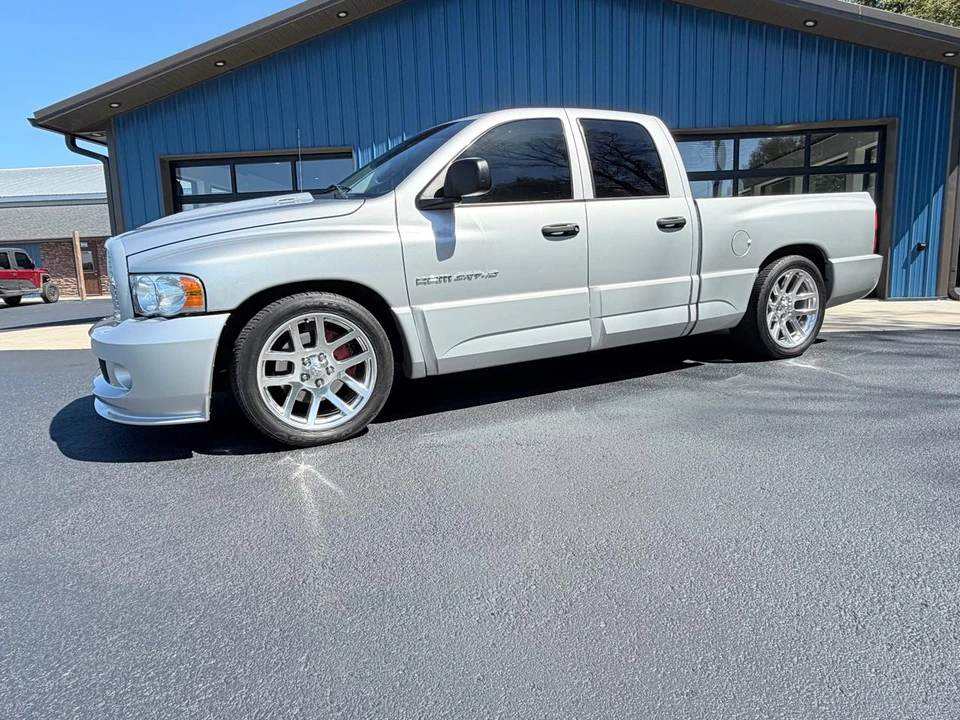 2005 Dodge Ram SRT-10 3rd Gen - Image 2 of 31