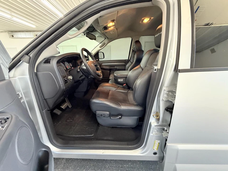 2005 Dodge Ram SRT-10 3rd Gen - Image 21 of 31