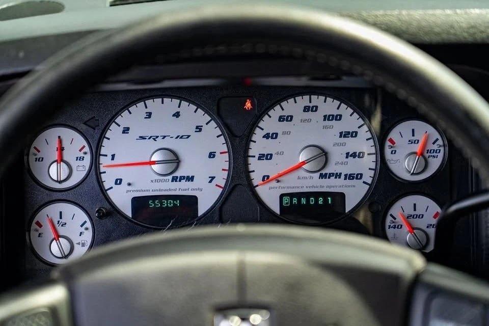 2005 Dodge Ram SRT-10 3rd Gen - Image 15 of 18