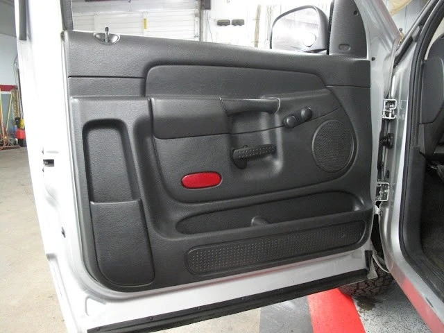 2005 Dodge Ram 3rd Gen - Image 10 of 21