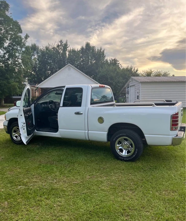2005 Dodge Ram 3rd Gen - Image 3 of 17