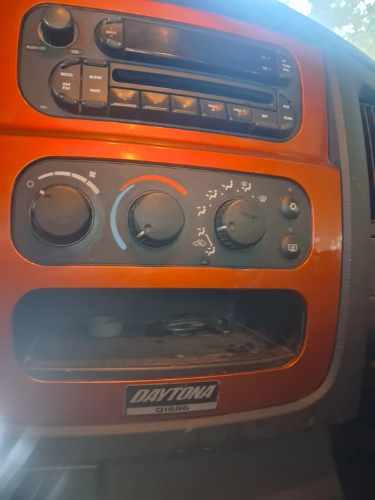 2005 Dodge Ram 3rd Gen - Image 10 of 12