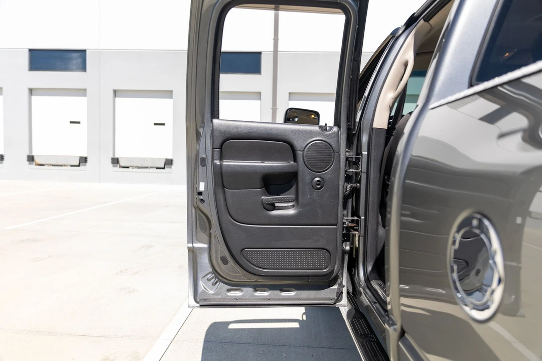 2005 Dodge Ram 3rd Gen - Image 26 of 31