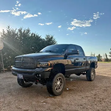 2005 Dodge Ram 2500 Crew Cab SLT