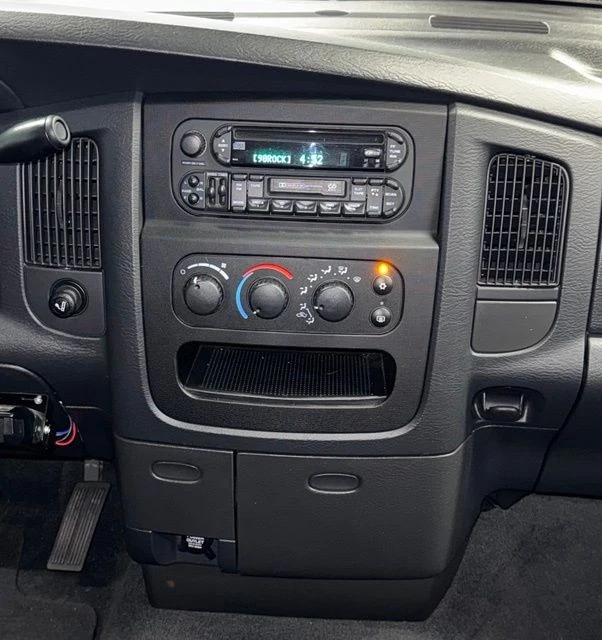 2005 Dodge Ram 3rd Gen - Image 19 of 28