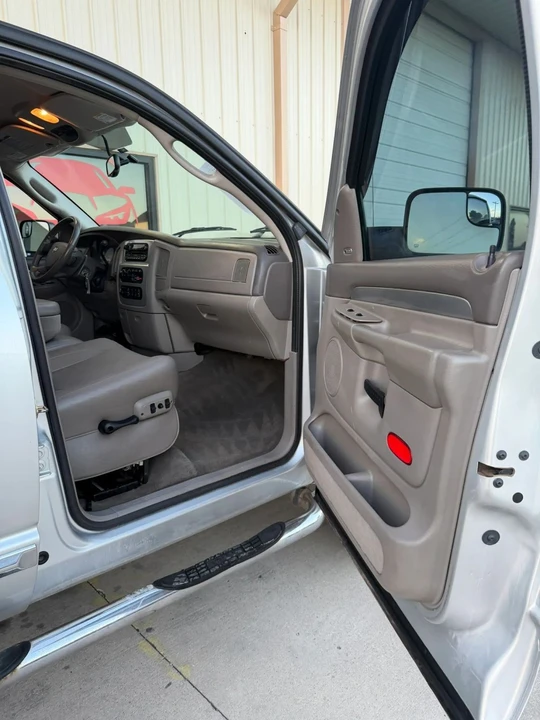 2005 Dodge Ram 3rd Gen - Image 29 of 31