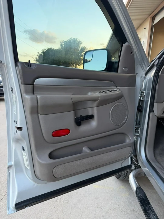 2005 Dodge Ram 3rd Gen - Image 27 of 31