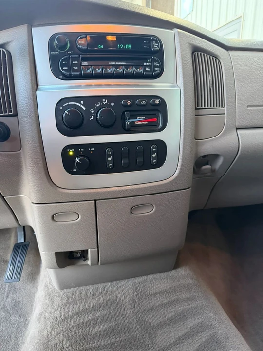 2005 Dodge Ram 3rd Gen - Image 14 of 31