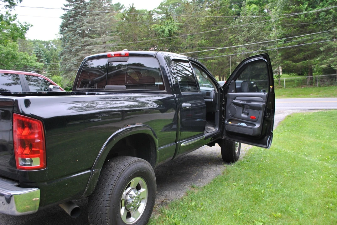 2005 Dodge Ram 3rd Gen - Image 19 of 21