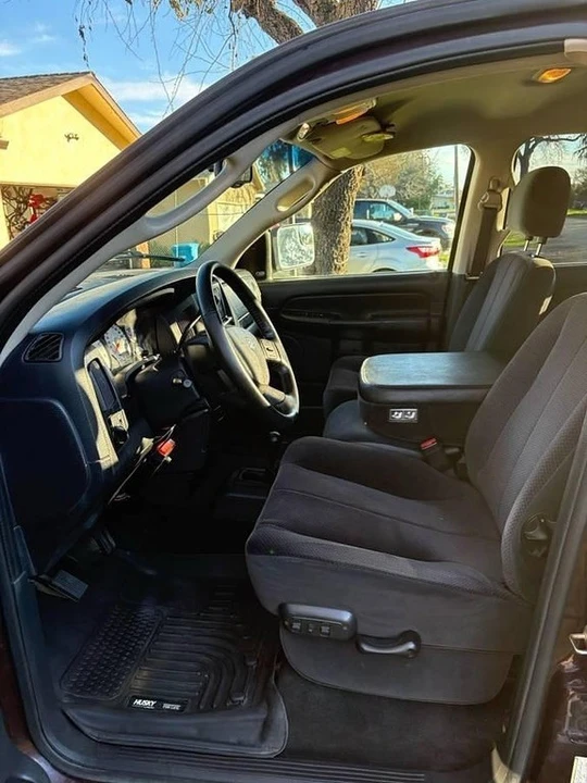 2005 Dodge Ram 3rd Gen - Image 10 of 12